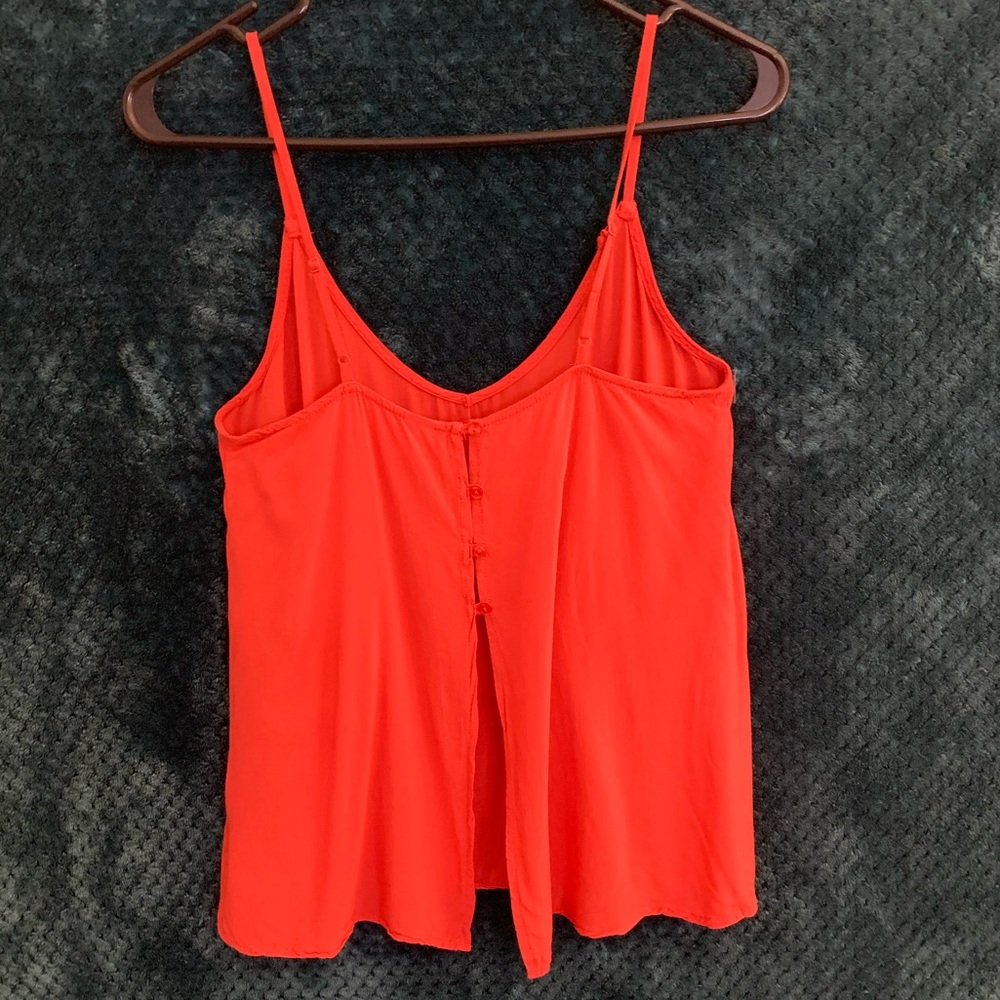 Old Navy Tank - Picture 3 of 4
